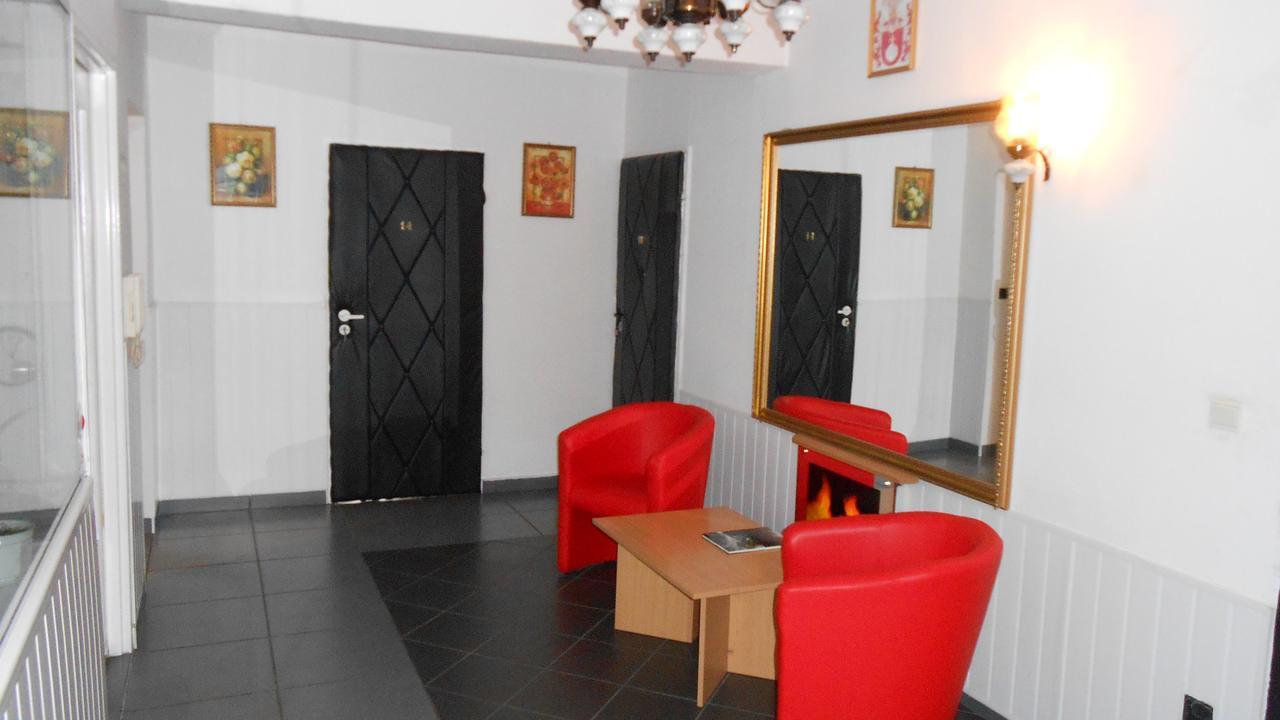 Hotel Leon Biała Podlaska Dış mekan fotoğraf